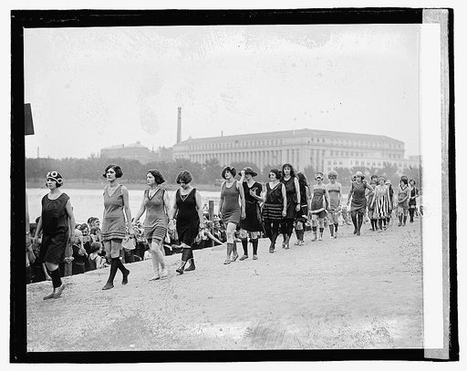 Beauty show, 1922, [8/5/22