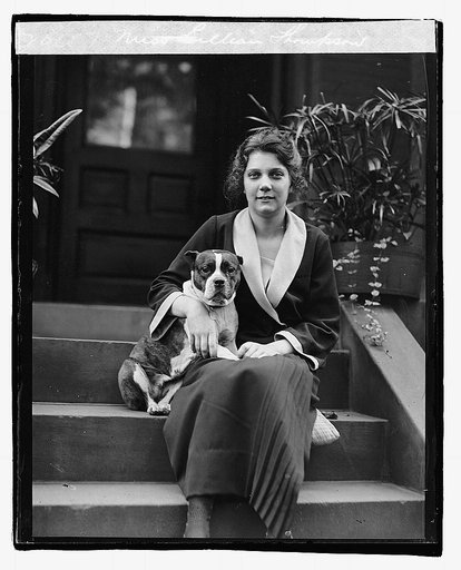 Miss Lillian Thompson, [10/10/22