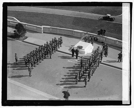 Military formation at tomb], 10/27/22
