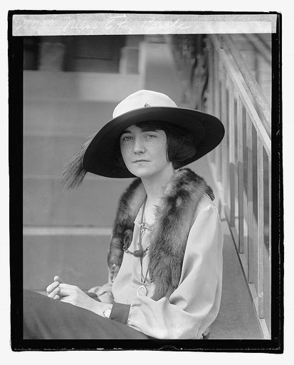 Miss Eliz. Beale, [11/1/22