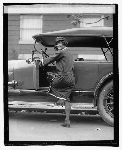 Miss Laura Bryn, 11/2/22