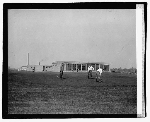 Public golf links