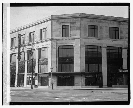 Semmes Motor Co., front