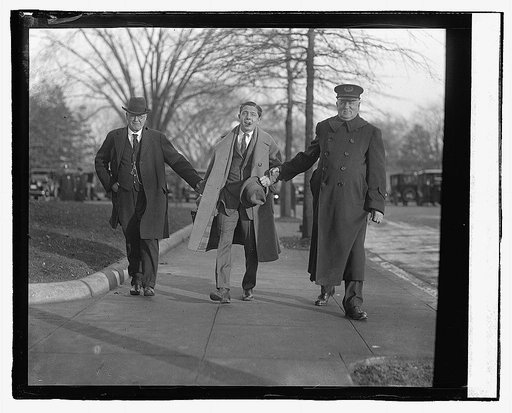 Buck May (of Harris & Ewing) & Capt. Flack[...