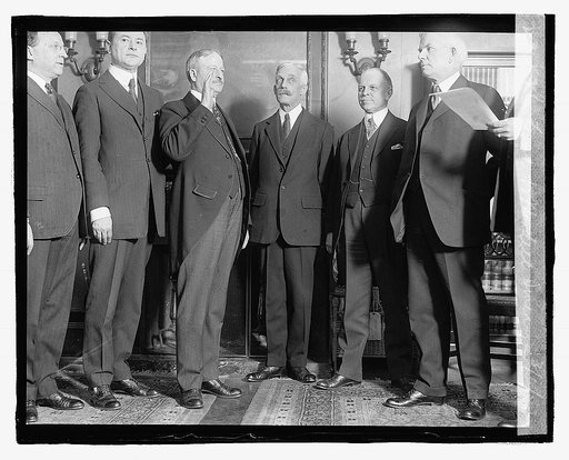 Frank W. Mondell swearing in, 3/5/23
