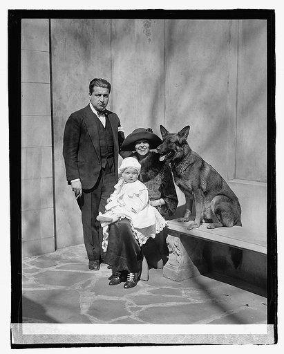 Senor Celecia & family