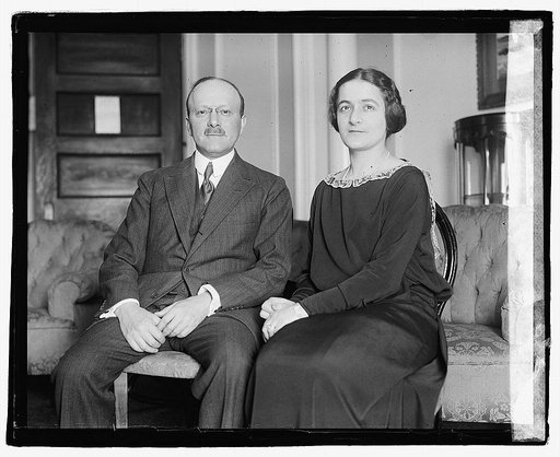 Mr. & Mrs. Henri Cetro[...