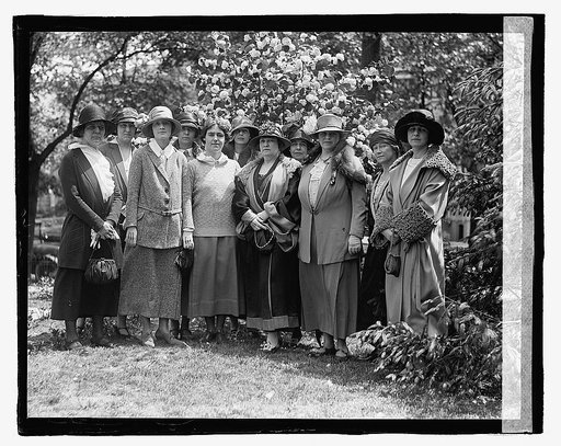 Group of unidentified women