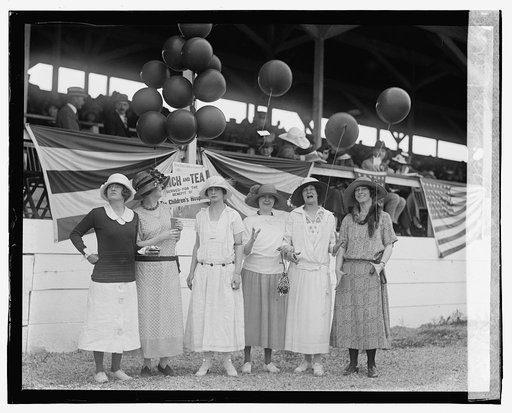 Cigarette Girls, 5/18/23