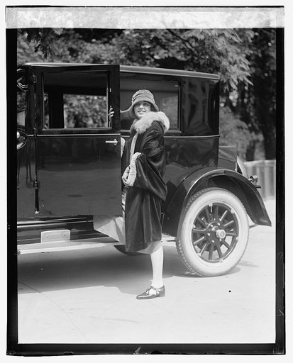 Miss Lorraine Bunch, [8/27/23