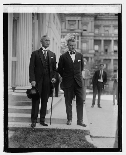 Dr. Povichich[?] & J. Butler[?] Wright, 9/10/23