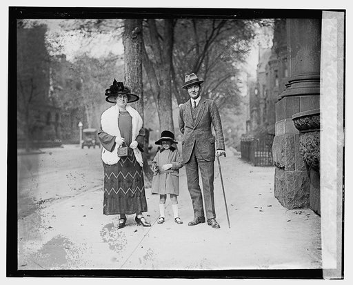 Col. C.E.C.G. Charlton & family, [10/12/23