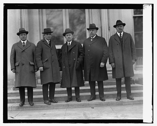 Officers of R[...