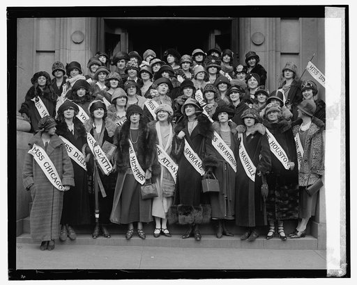 Beauty contestants, 11/26/23