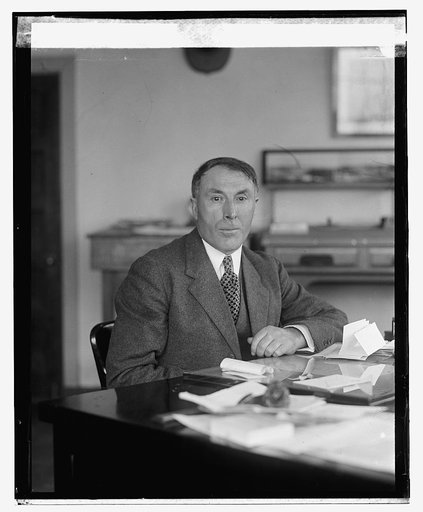 Lieut. Comdr. R.A. Bartlett, 12/5/23