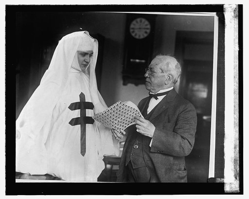 Gompers buying Christmas [seals