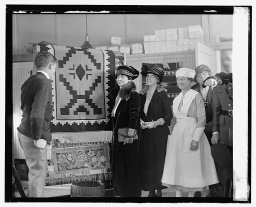 Mrs. Coolidge at Walter Reed, 12/[23