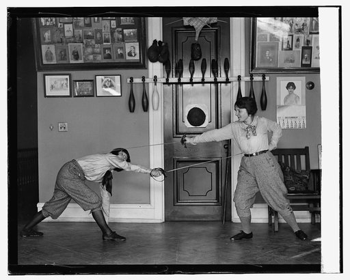 Geo. Wash. fencing team