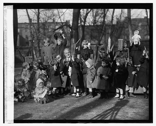Davis at Foundling Home, 12/21/23