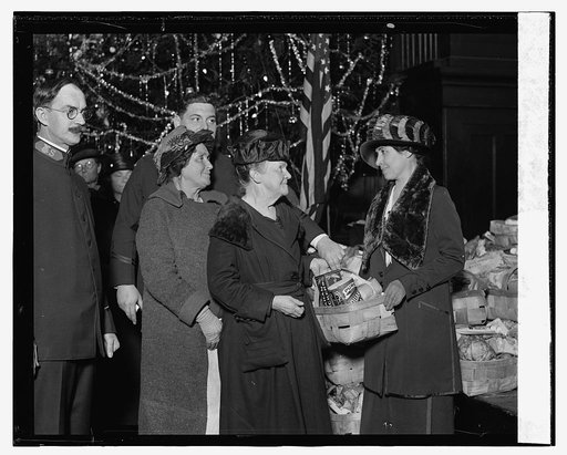 Mrs. Coolidge at Salvation Army, 12/24/23