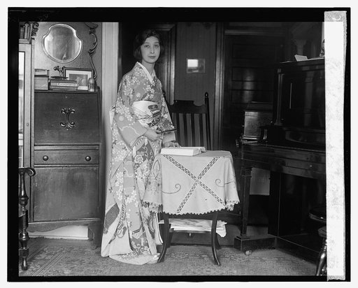 Madam Sakamoto (Lay out)