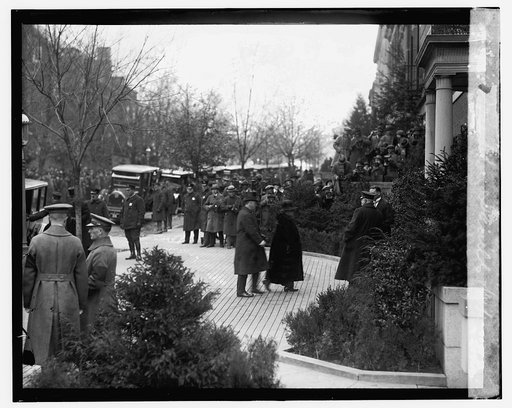 Josephus Daniels & wife, [1/4/24