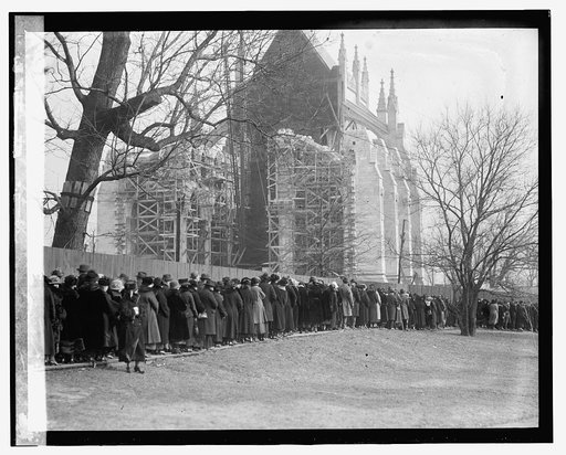 Crowds at cathedral, 2/7/24