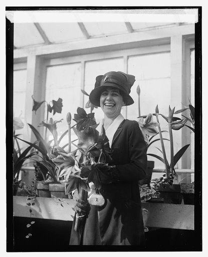 Mrs. Coolidge, Amaryllis show, 1924, 3/15/24