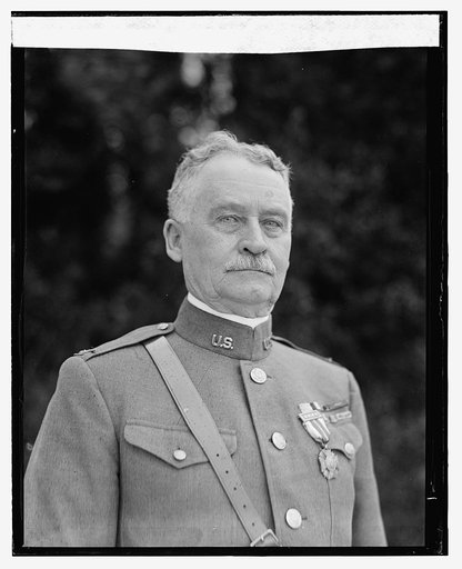 Gen'l Lloyd E. Britt