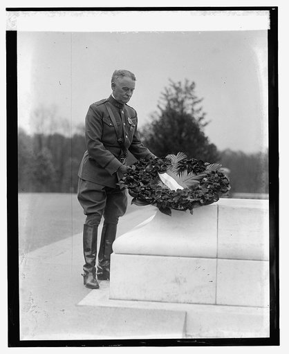 Gen'l Lloyd E. Britt