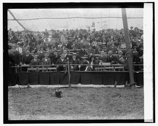 Pres. & Mrs. Coolidge at circus, [5/13/24