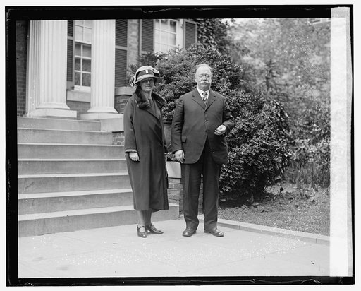 Mrs. Fred'k J. Manning & Taft, 5/26/24