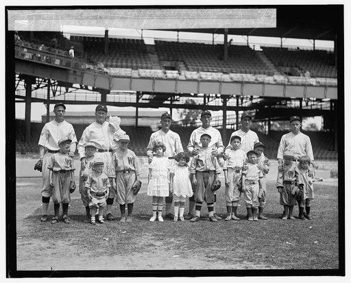 Peck, Hargrave, with children, Mogridge, Johnson, Judge, Martins, 7/21/[24