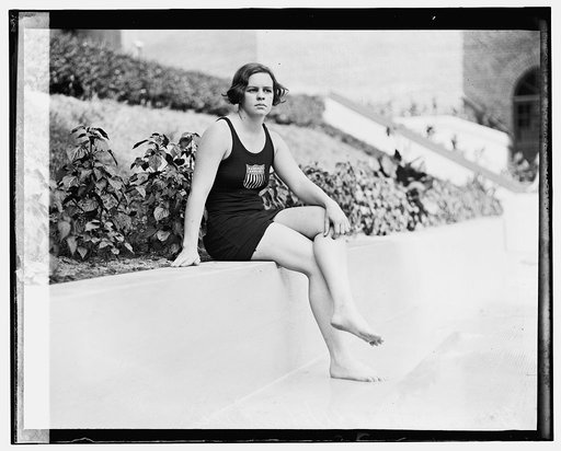 Swimming team at Wardman Park Pool