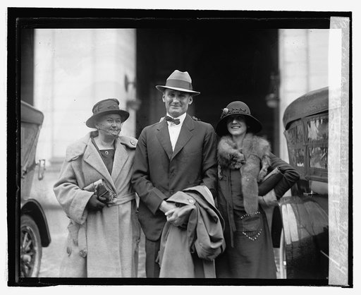 Walter Johnson with his wife and mother at station, 9/30/24