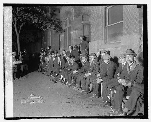 Waiting for tickets for World Series, 10/3/24