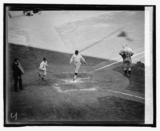 Harris scoring home run in 4th inning, 7th game, 10/10/24