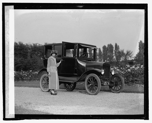 Ford Copy, Miss Elizabeth Ramey, Alexandria, VA