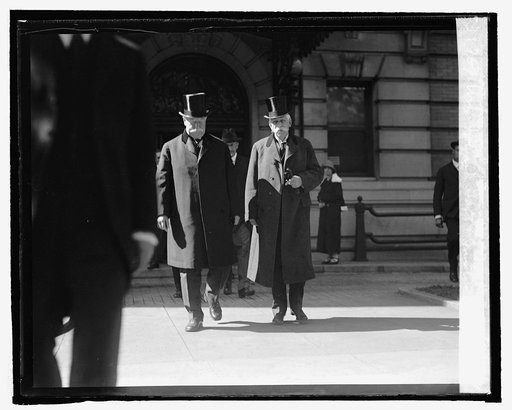 Wm. Howard Taft & Justice Holmes at funeral of Mrs. Jos. McKenna, 10/13/24