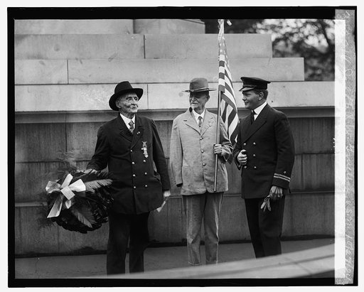 John W. Reid, Geo. A. Alexander, A.R.W. Gruelick, U.S.N., 10/27/24