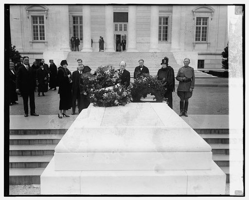M. Firman Gemier placing wreath at Arlington, 10/30/24