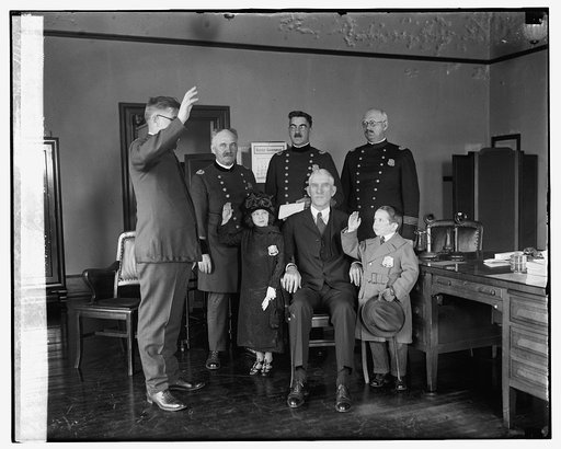 Police Dept. swears in Singer midgets, Louis Vasshek & Dora Vieg, 11/3/24