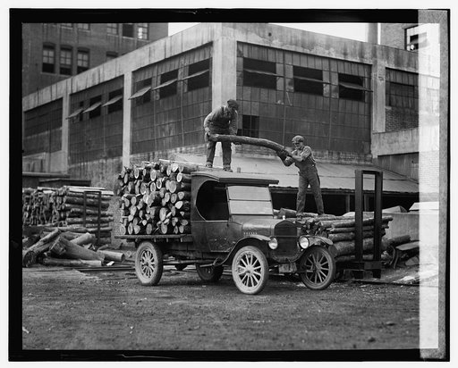 Ford Motor Co. (D.C. Paper Co.)