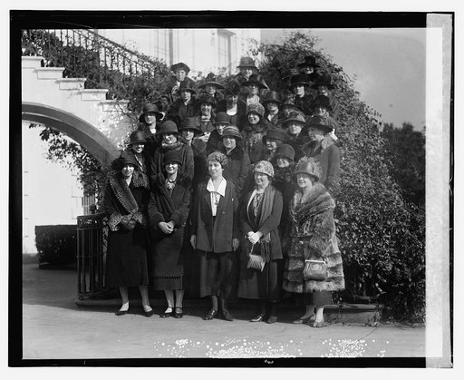 Bryn Mawr Alumnae with Mrs. Coolidge, [11/19/24