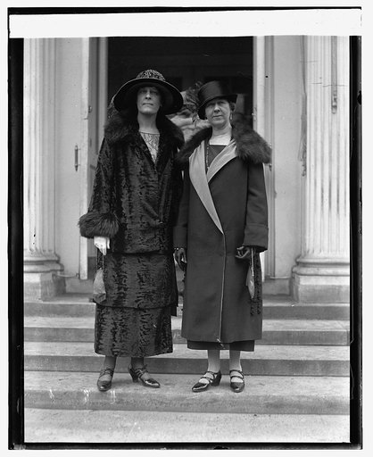 Mrs. Frank W. Mondell & Mrs. A. Wayne Cook of D.A.R., 1/26/25