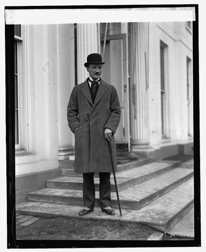 Brig. Gen. E.L. Speare of Great Britain at White House, [2/6/25