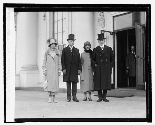 Mrs. C., Pres. Coolidge, Mrs. D., & Dawes