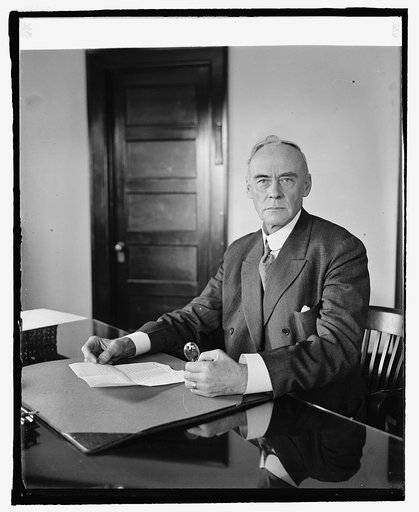 Thos. F. Woodlock, Inter. Commerce Com., 4/1/25