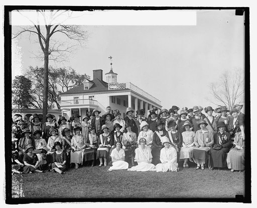 D.A.R. at Mt. Vernon, [4/24/45