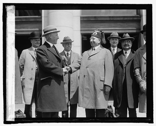 Henry Lansburgh & Mayor Kendrick, 5/2/2[5